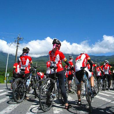 2012第八屆錠嵂藍鵲自行車隊