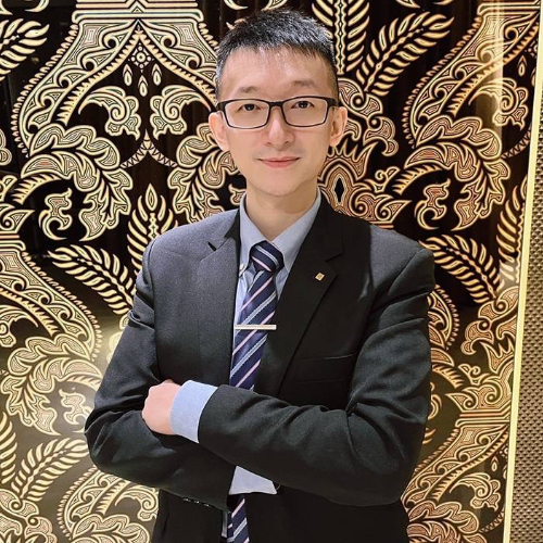 陳昱辰