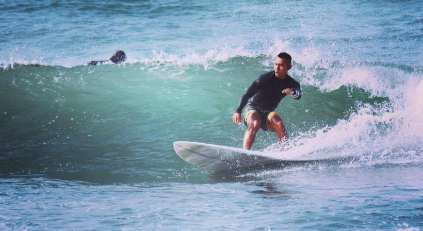 熱愛衝浪🏄