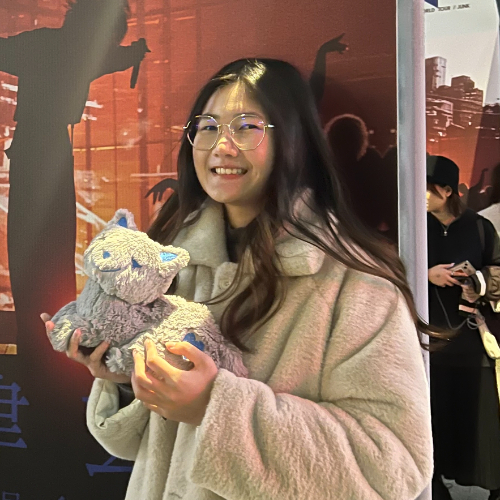 張修華照片