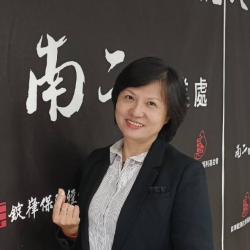 張溰芳